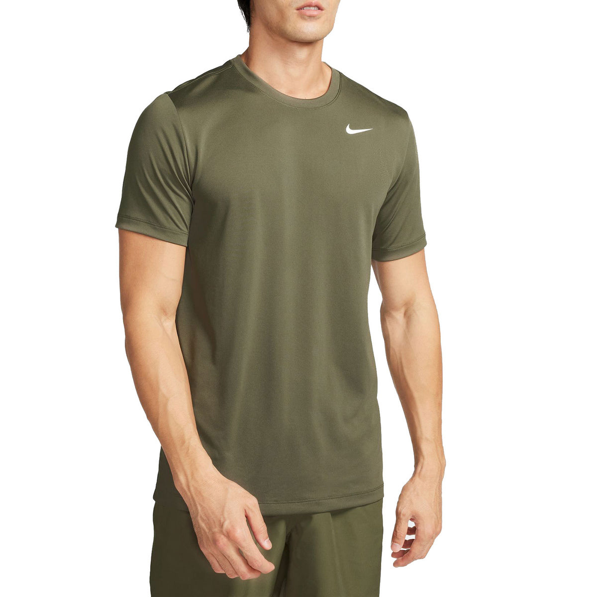 Nike Mens Regular fit Short Sleeve T-Shirt Shirt Medium Green Solid Moisture Wicking