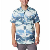Columbia Mens Regular fit Short Sleeve Button-Up Shirt Medium Blue