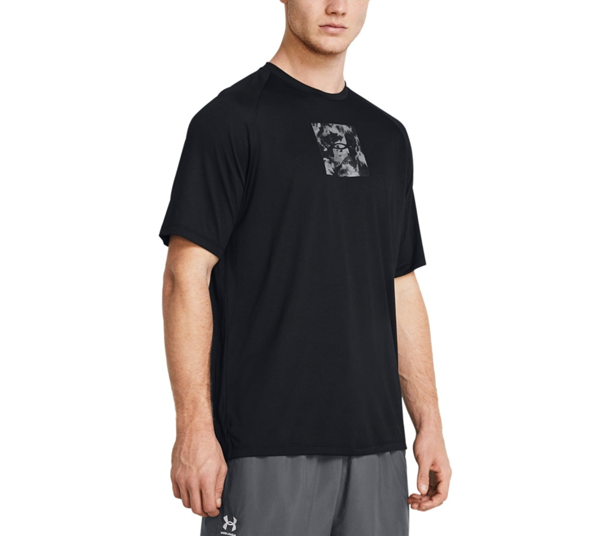 Under Armour Mens Regular fit Short Sleeve T-Shirt Shirt Large Black Solid
