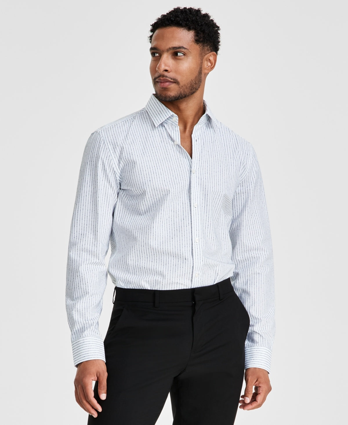 Hugo Boss Mens Slim fit Dress Shirt Medium 15.5 in 32-33 White Dark Blue Striped