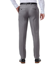 Haggar Mens Slim fit Dress Pants 32 / 29 Gray Solid