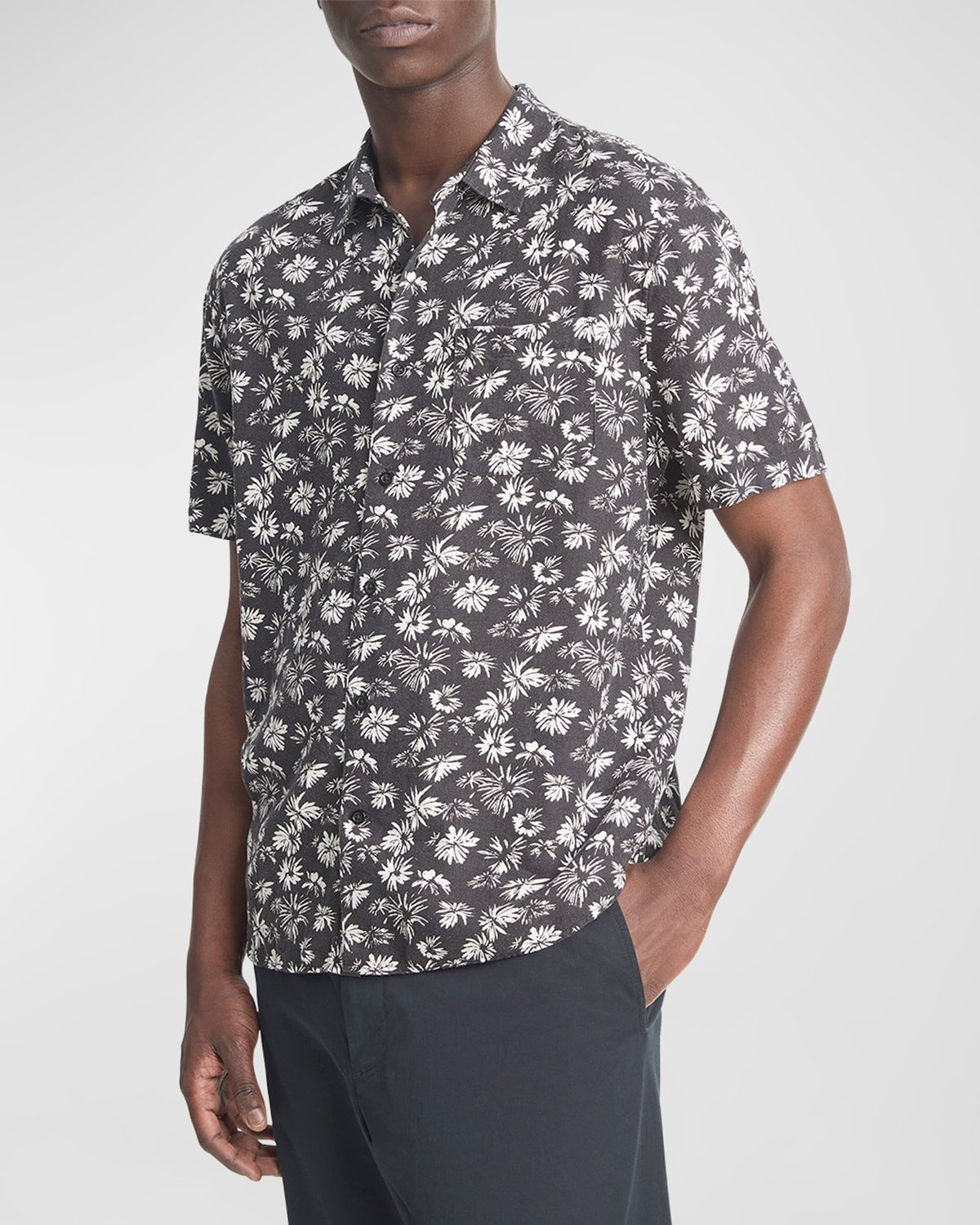Vince Mens Classic fit Short Sleeve Button-Up Shirt XL Black