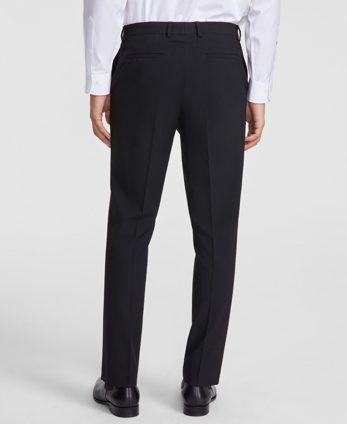 Dkny Mens Modern fit 2 Piece Suit 42 R Pants 35 / 32 Black Solid