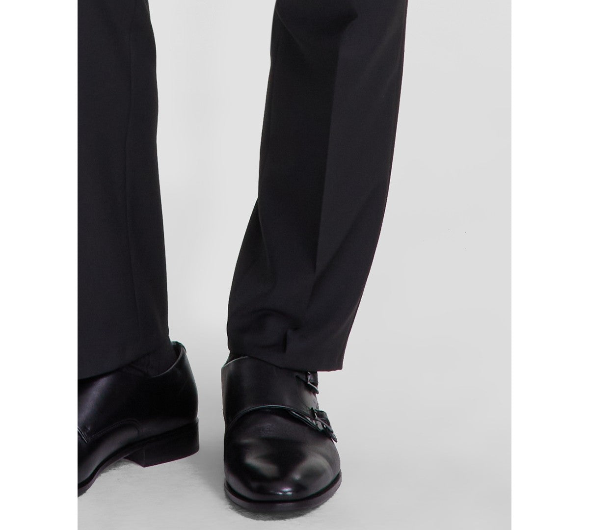 Hugo Boss Mens Modern fit 2 Piece Suit 40 S / 34 Waist Black Solid Stretch