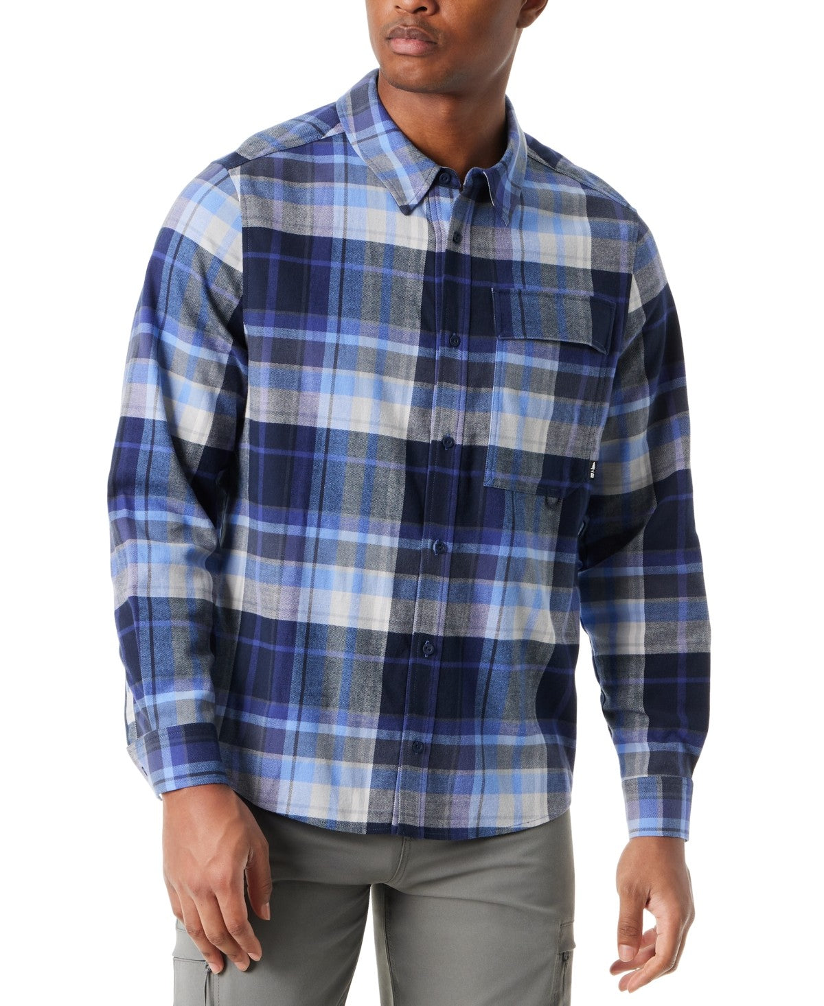 Bass Outdoor Men Classic fit Long Sleeve Button-Up Shirt Medium Blue Plaid