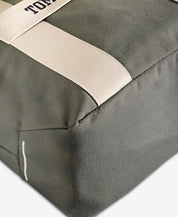 Tommy Hilfiger Mens Retro Logo Tote Bag Pewter Green
