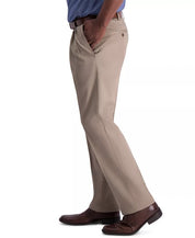 Haggar Mens Classic fit Dress Pants 44 / 29 Medium Khaki Solid