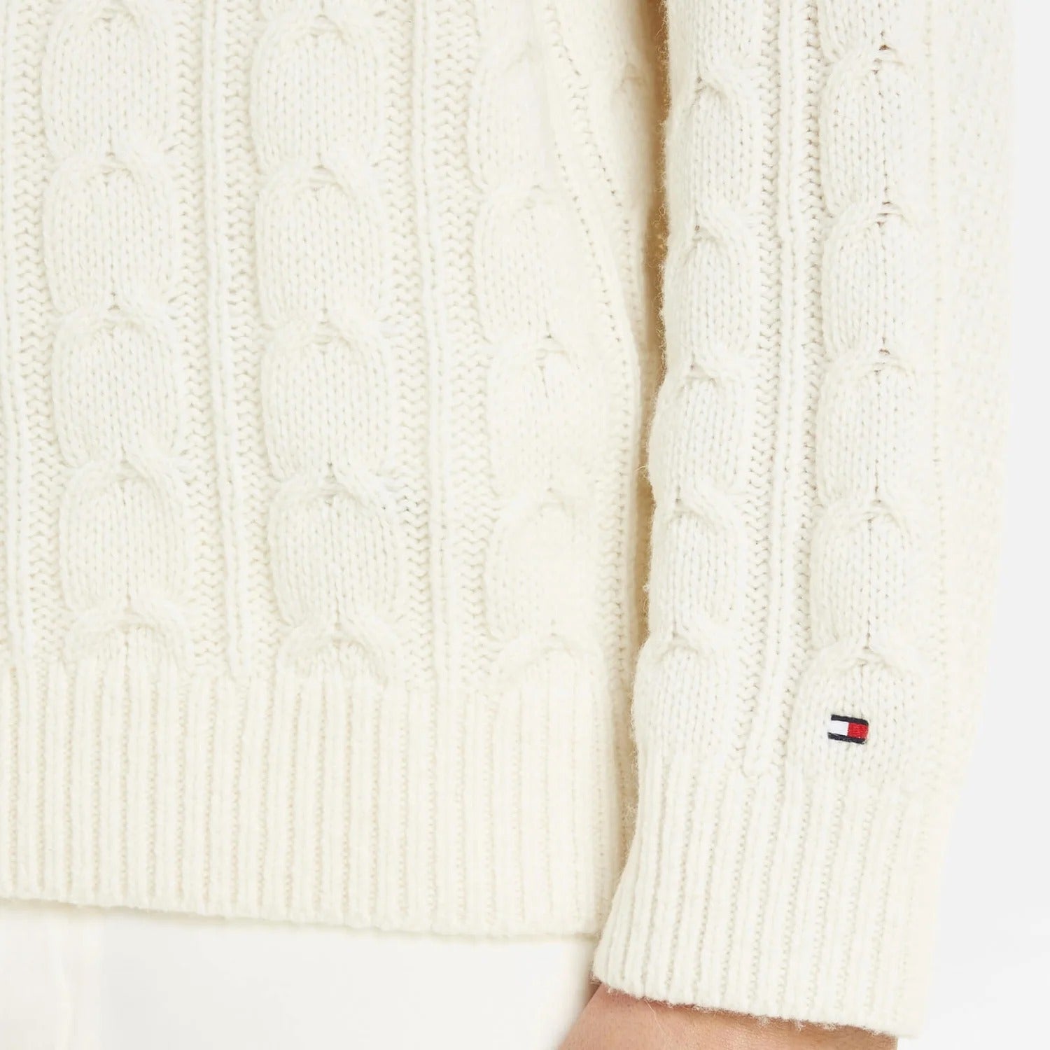 Tommy Hilfiger Men's Oversized-Fit Monotype Logo Cable-Knit Sweater XXL White