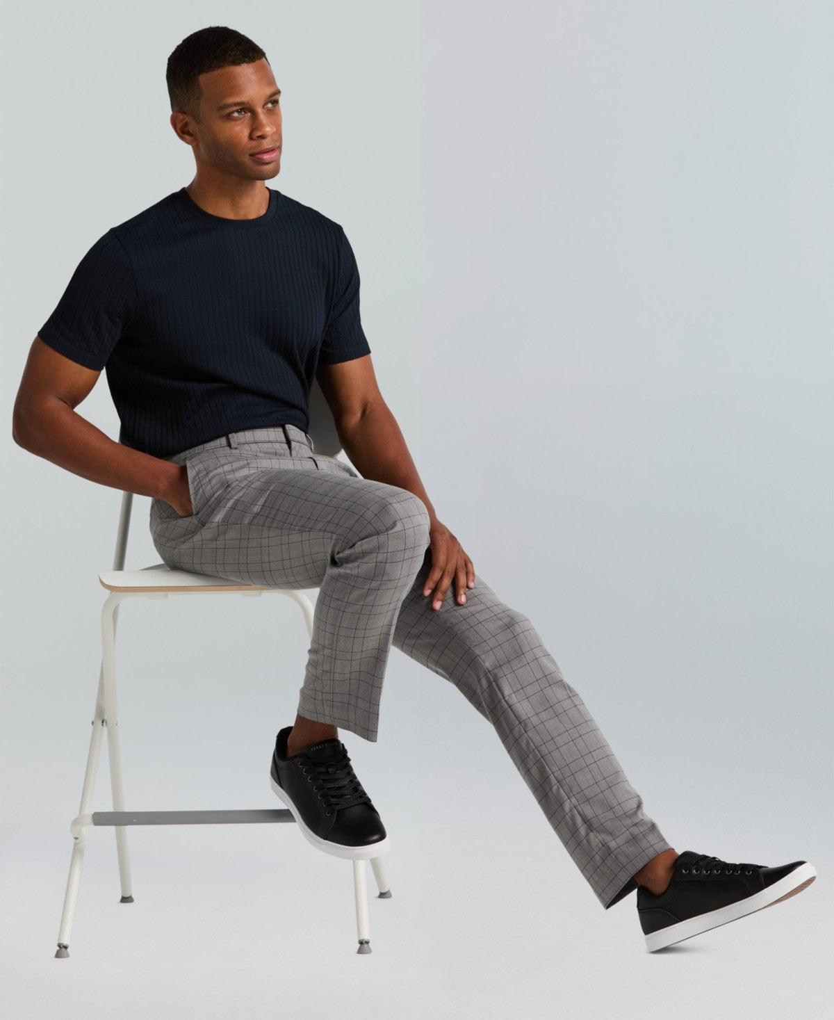 Perry Ellis Portfolio Mens Slim fit Dress Pants 33 / 32 Light Gray Check