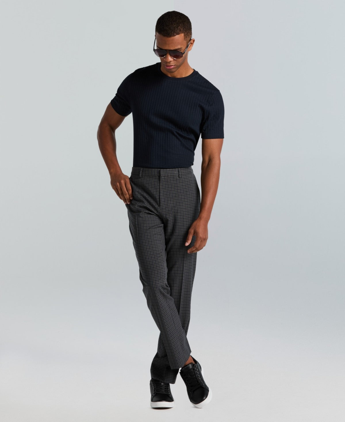 Perry Ellis Portfolio Mens Slim fit Dress Pants 34 / 30 Gray Check