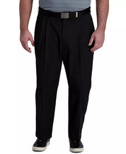 Haggar Mens Classic fit Dress Pants 44 / 30 Black Solid
