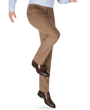 Tommy Hilfiger Mens Modern fit Dress Pants 42 / 30 Beige Check Stretch