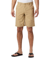Columbia Men Regular fit Chinos Shorts 34 / 8 Brown Solid