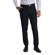Haggar Men Slim fit Dress Pants 38 / 30 Black Solid