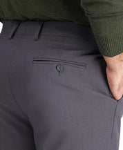 Haggar Mens Slim fit Dress Pants 34 / 30 Mid Gray Solid