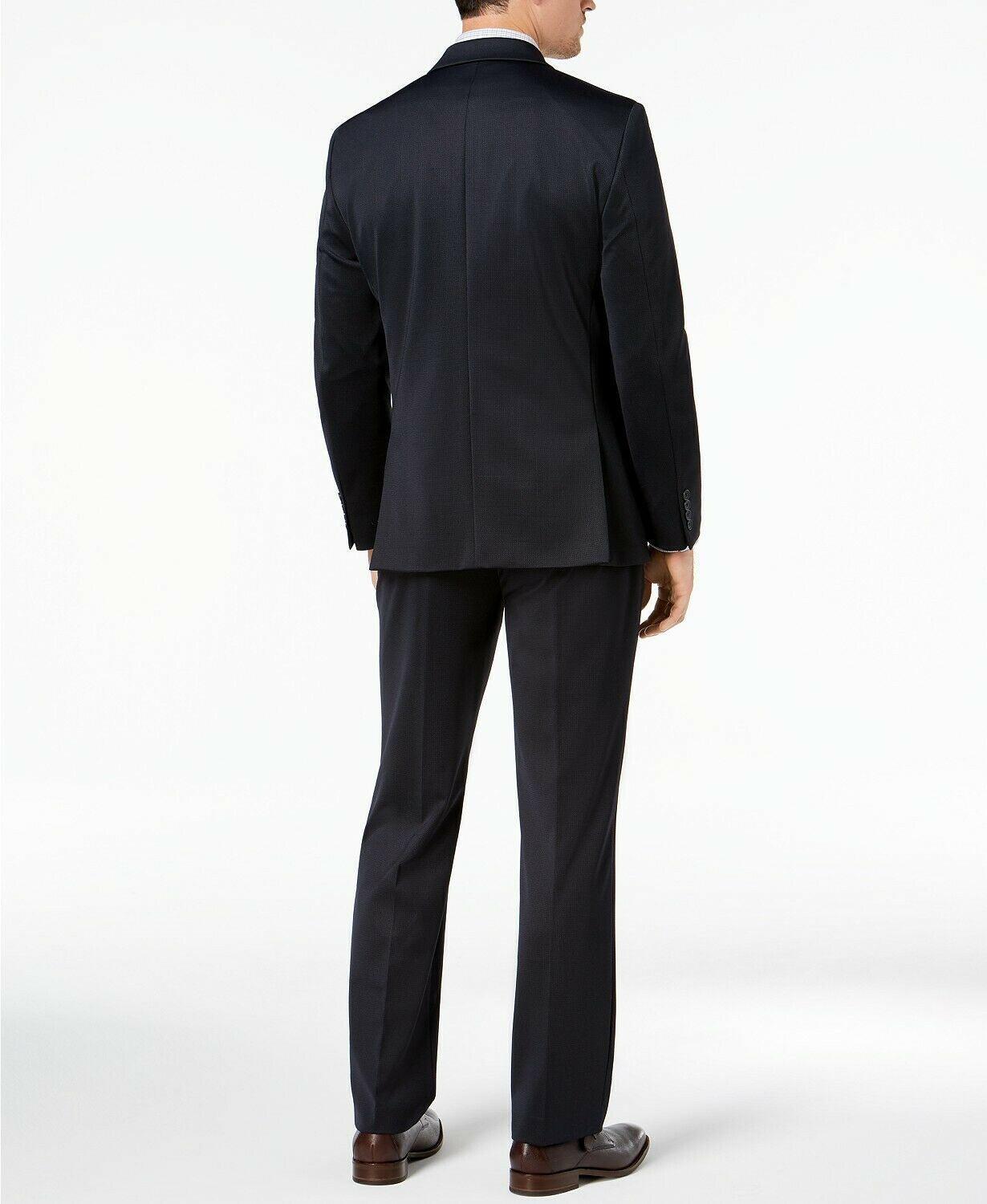 Van Heusen Mens Classic fit 2 Piece Suit 40 R / 35 Waist Navy Blue Solid Stretch