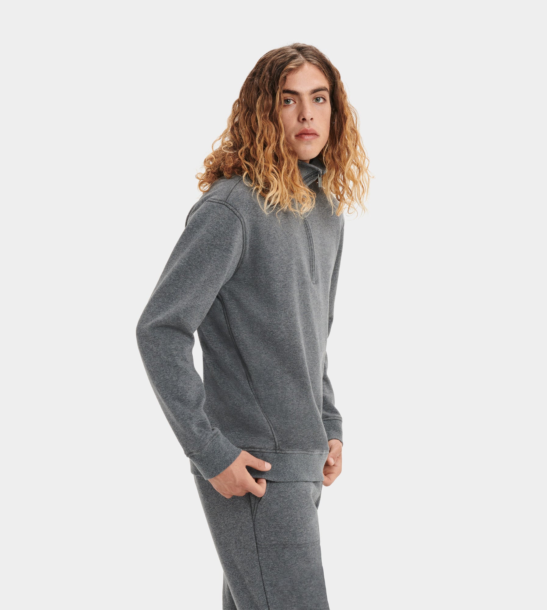 UGG Men Regular fit Long Sleeve Quarter zip Sweatshirt Large Grey Solid