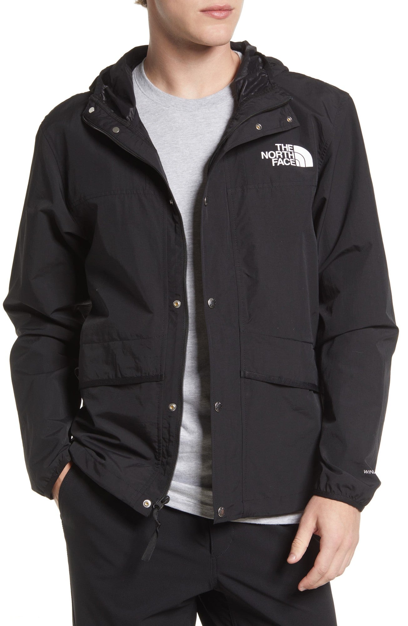 The North Face Men’s 86 Mountain Wind Jacket Medium Black