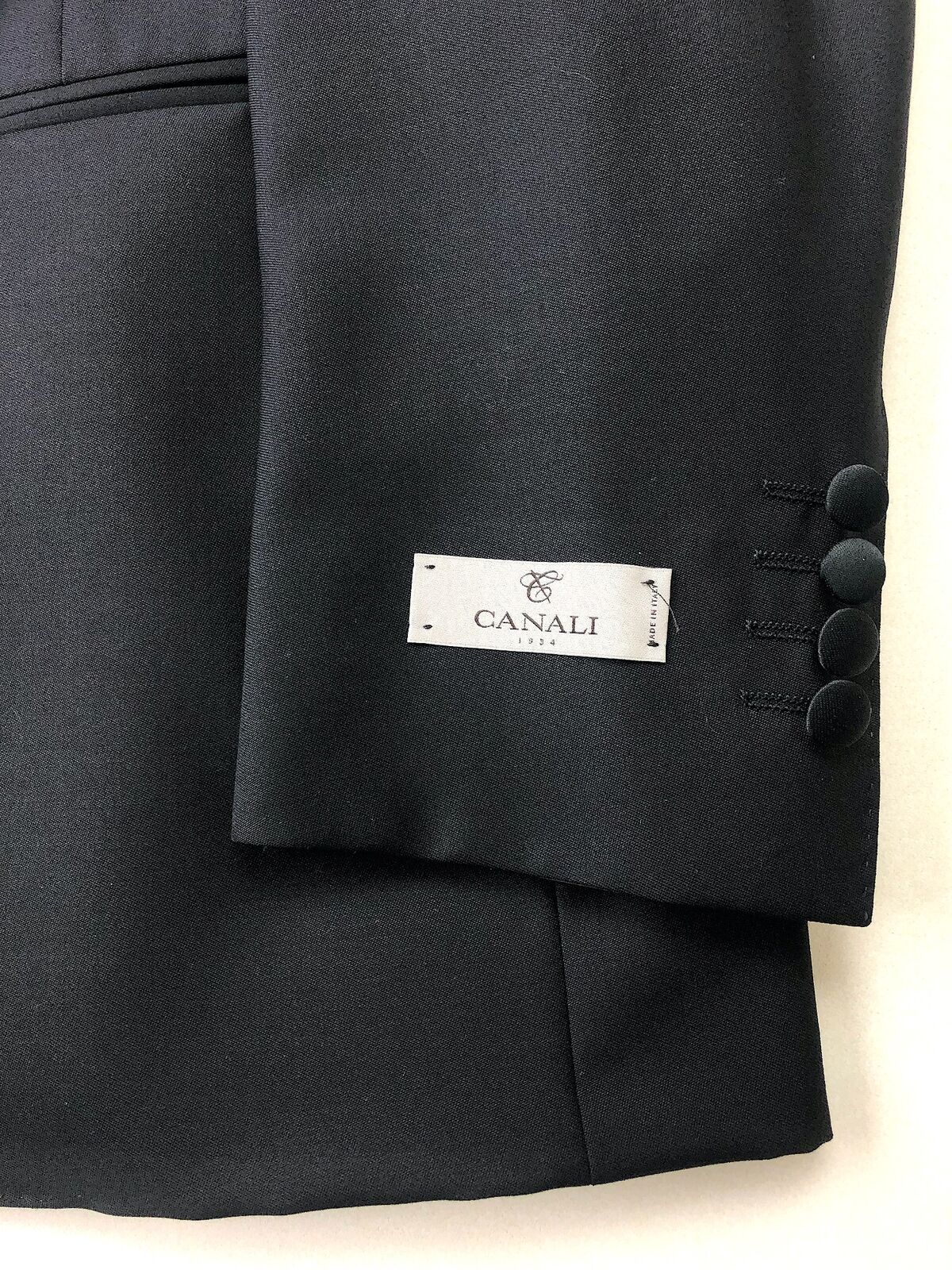 Canali Mens Two Button Black Tuxedo Jacket Size: 48 IT / 38R US Classic Fit