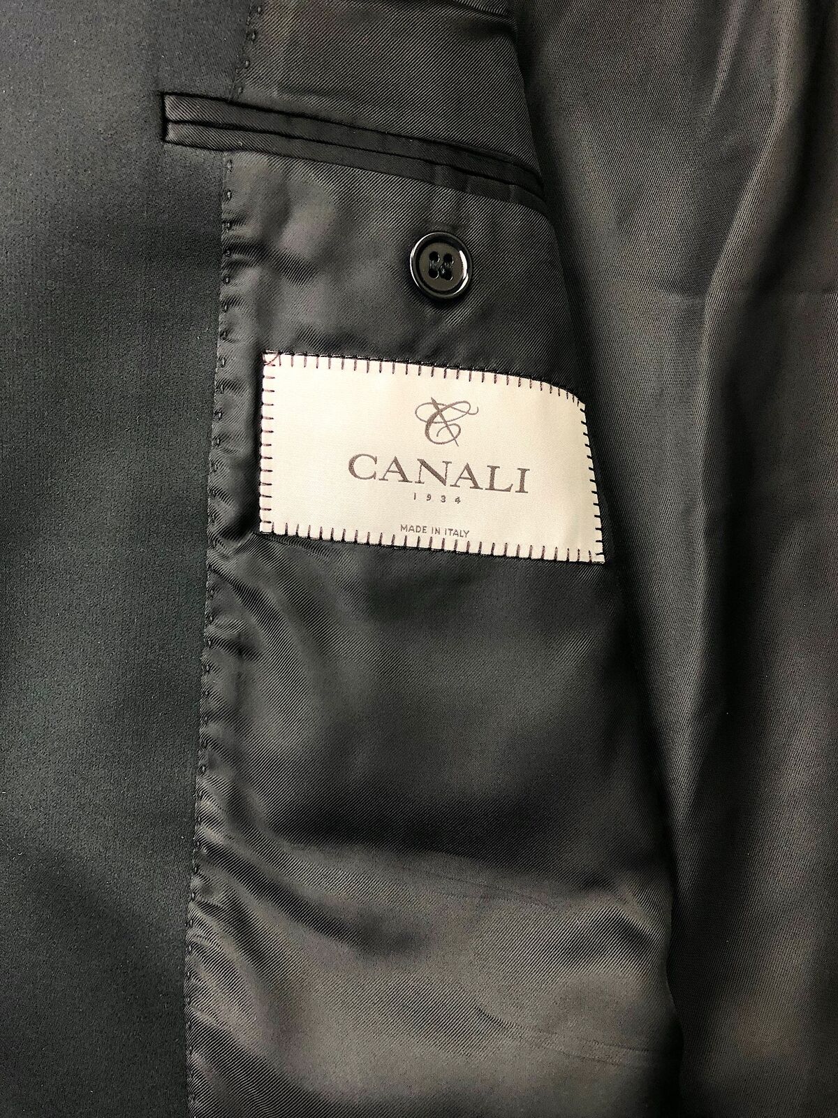 Canali Mens Two Button Black Tuxedo Jacket Size: 48 IT / 38R US Classic Fit