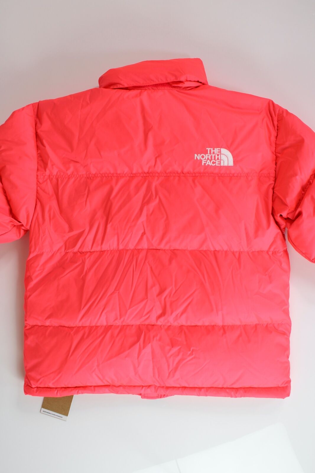 The North Face Mens 1996 Retro Nuptse Jacket Medium Brilliant Coral Pink