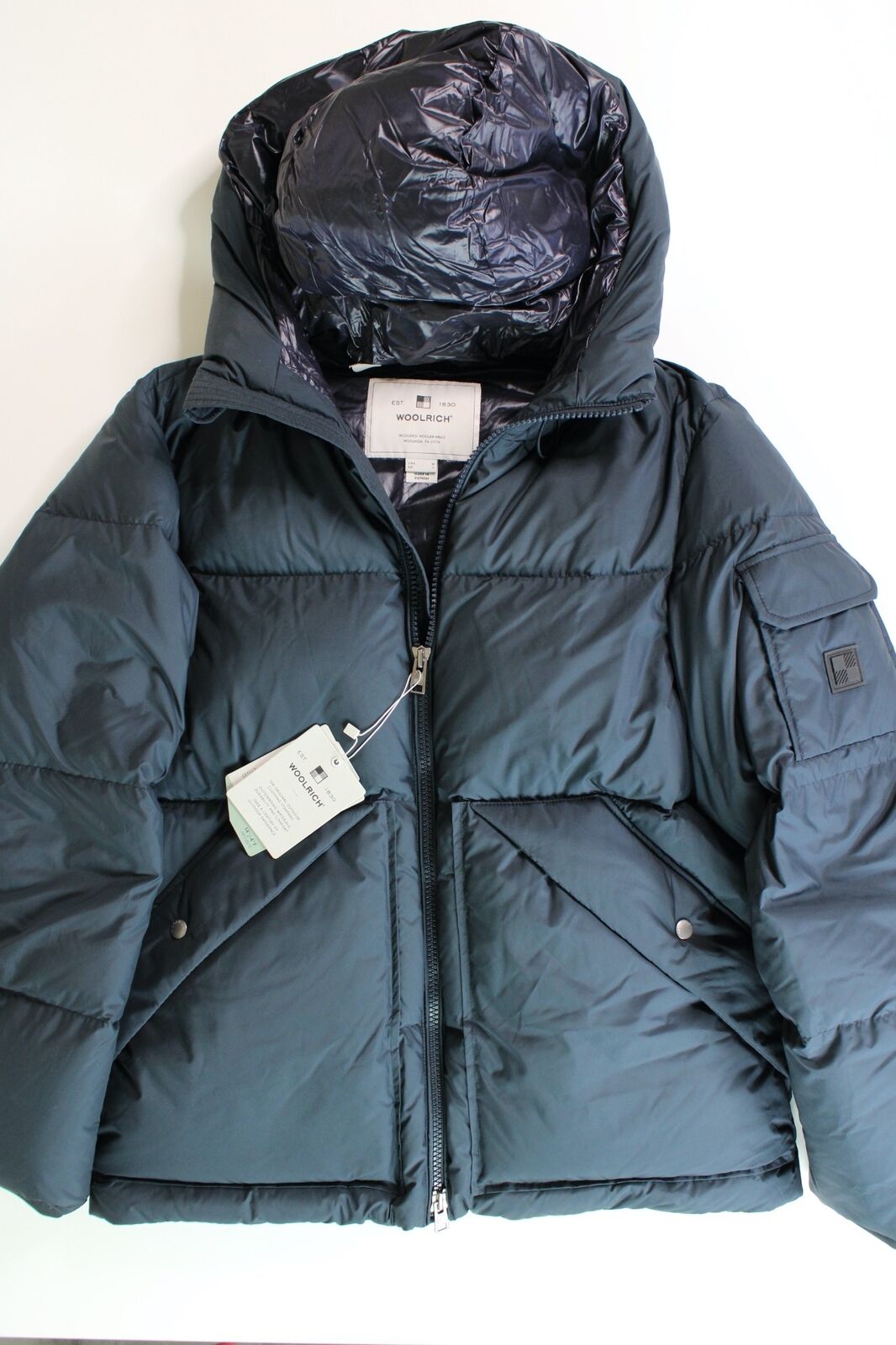 Woolrich Mens Down Sierra Supreme Jacket Medium Navy Blue
