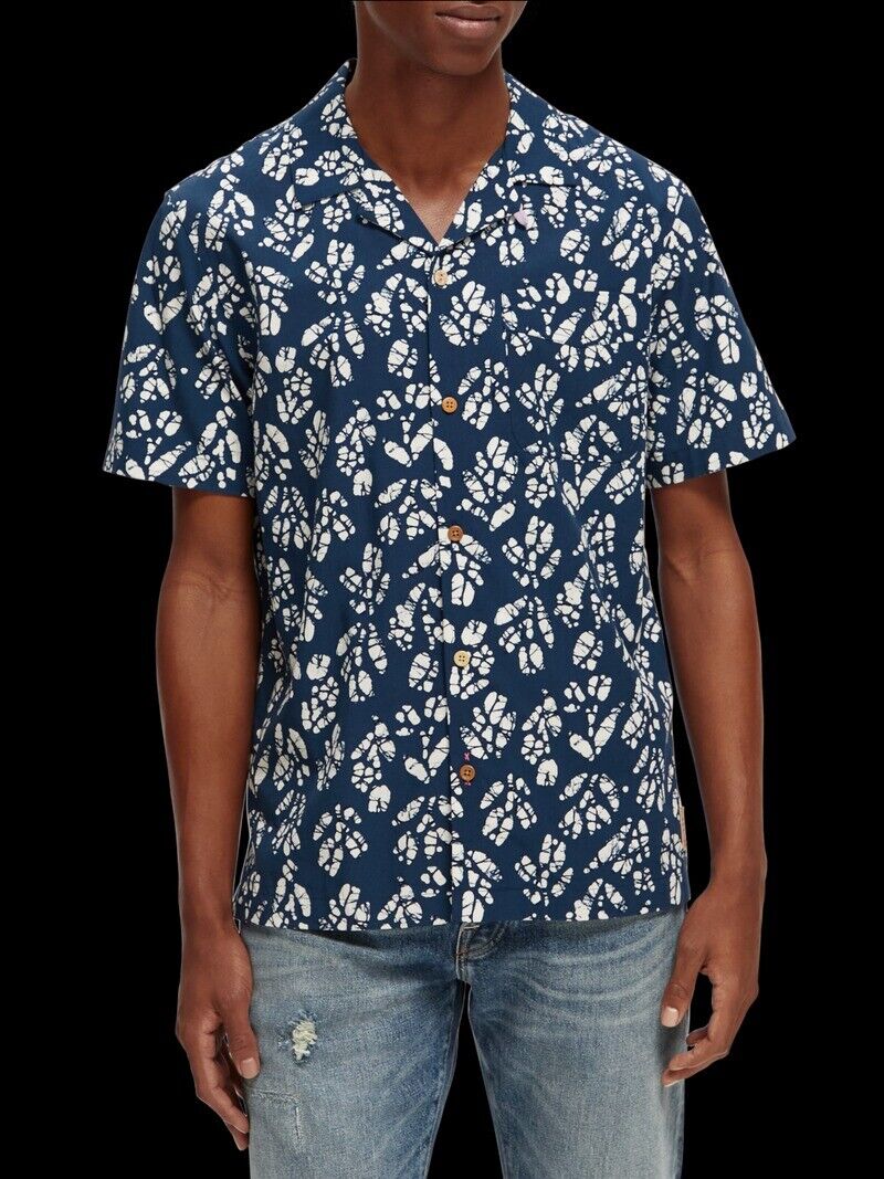 Scothc & Soda Men's Printed Short-Sleeved Camp Shirt Large Blue White