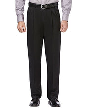 Haggar Mens Classic fit Dress Pants 38 / 30 Black Solid Stretch