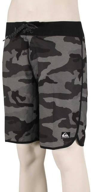 Quiksilver Men's Everyday Scallop 19 Boardshorts Swimsuit Size 34 Black Camo