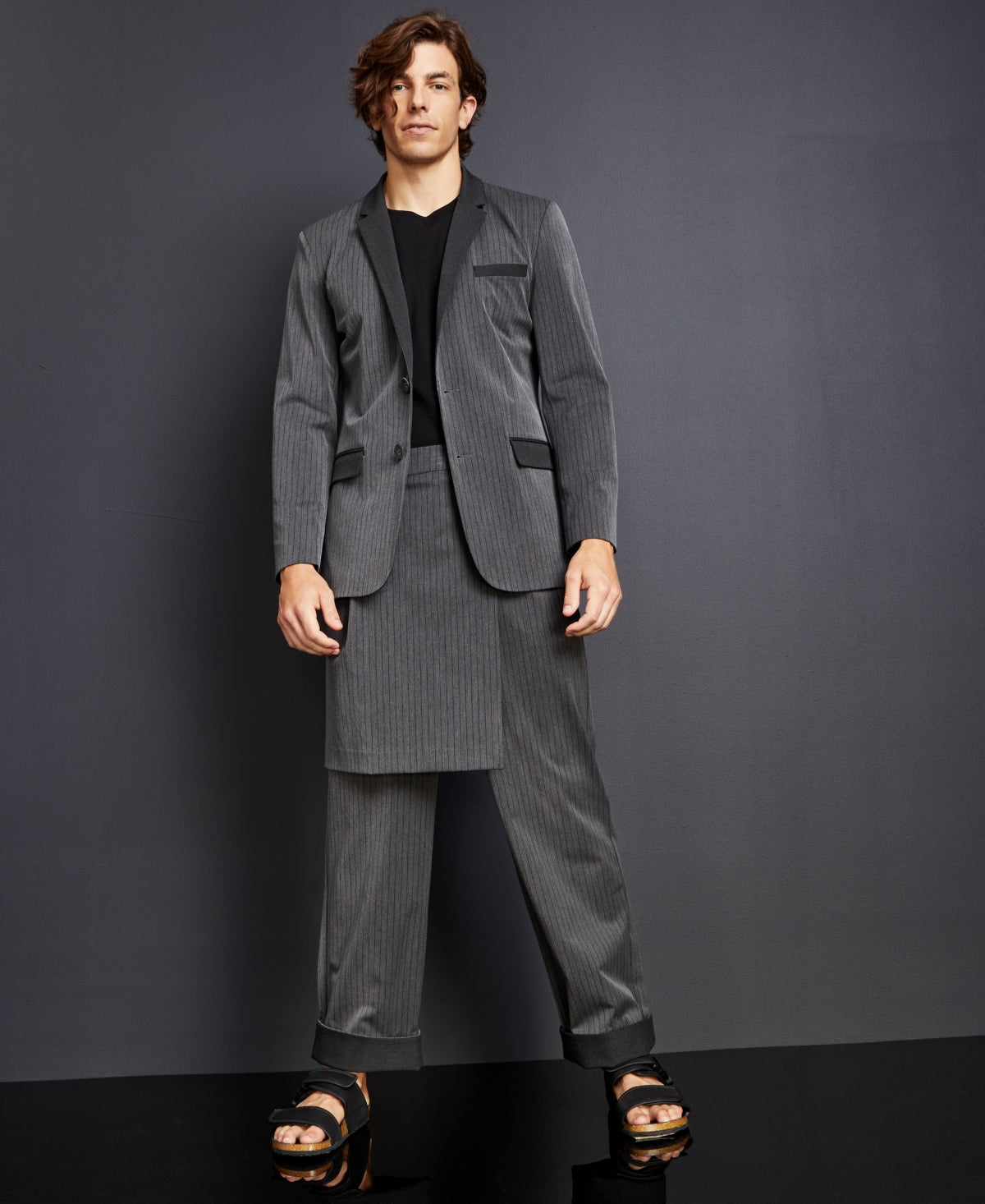 Royalty by Maluma Men's 2XL Grey Pinstripe Blazer