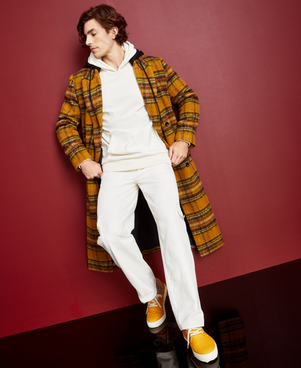 Royalty By Maluma Men's Oversized Plaid Over Coat Medium Dark Yellow