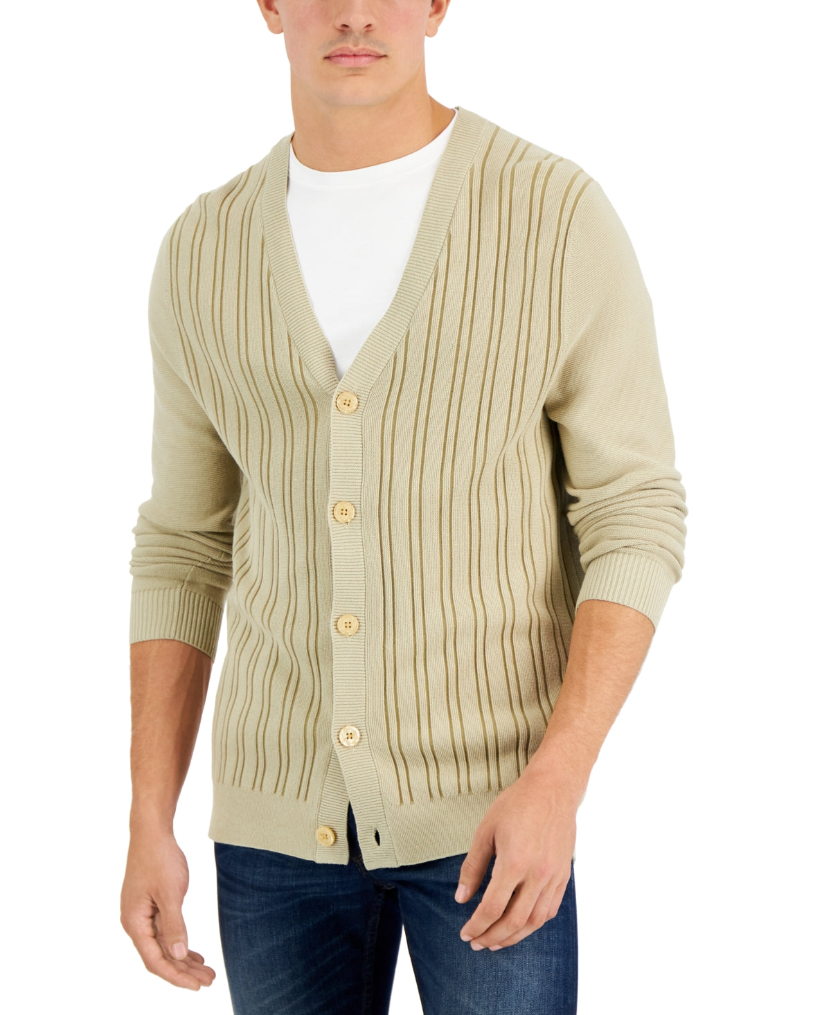 526451865-1.jpg