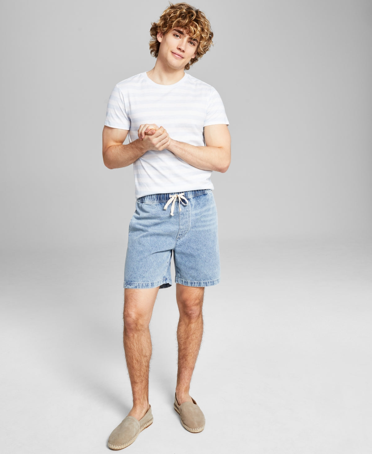 And Now This Men's Pull on Drawstring Denim Shorts Light Wash Blue Medium