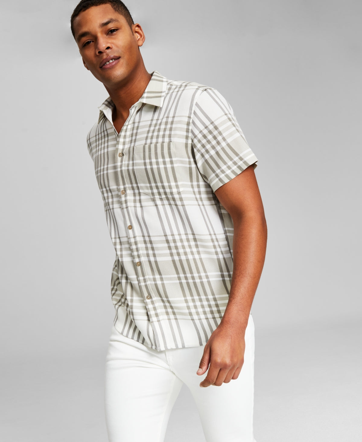 And Now This Men's Plaid Woven Short Sleeve Button Down Shirt Grey XL