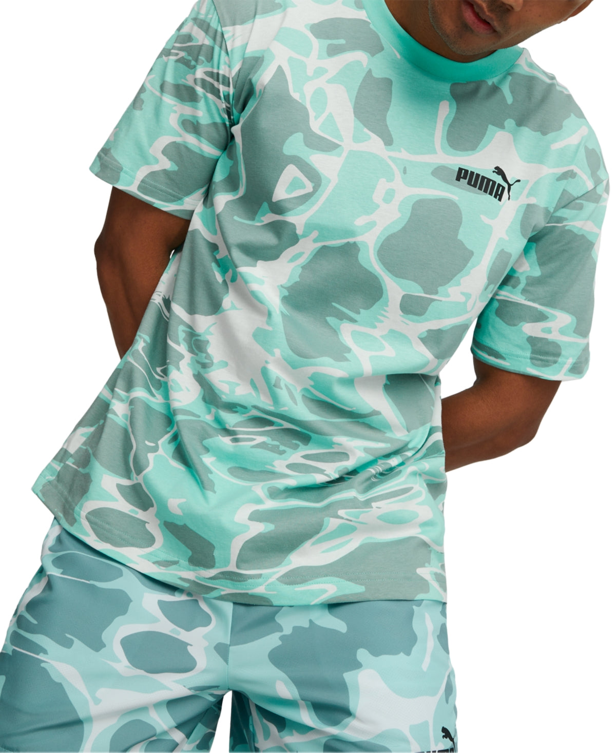 665906820-1.jpg