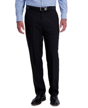 Haggar Mens Classic fit Dress Pants 44 / 29 Black Solid