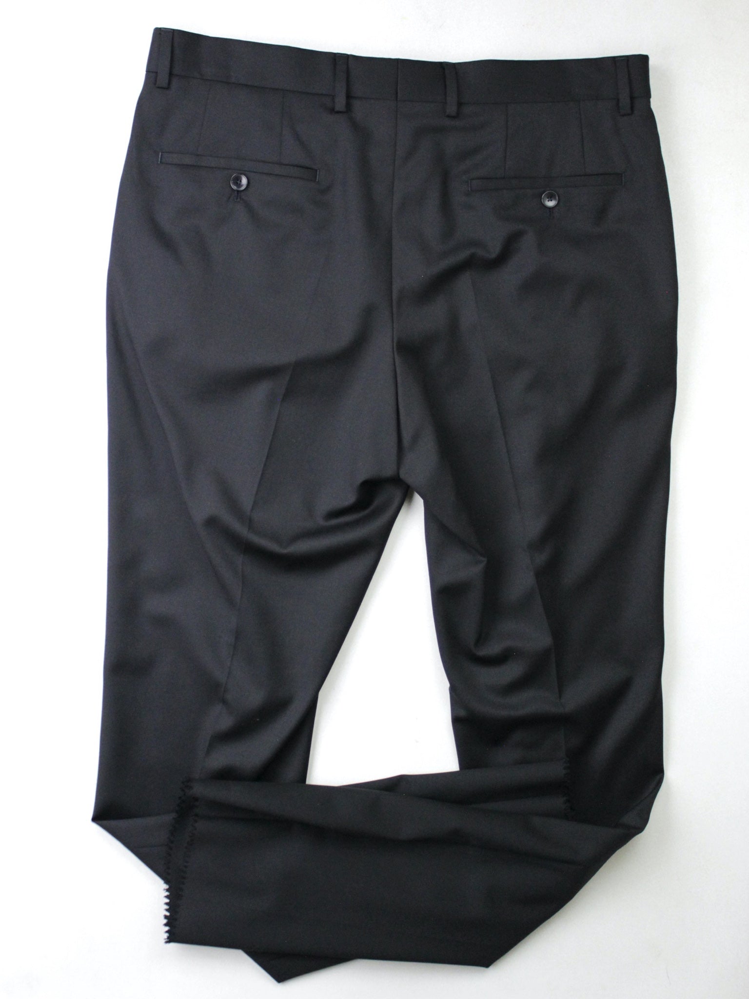 Hugo Boss Mens Slim fit 2 Piece Suit 42 L / 36 Waist Black Solid Stretch