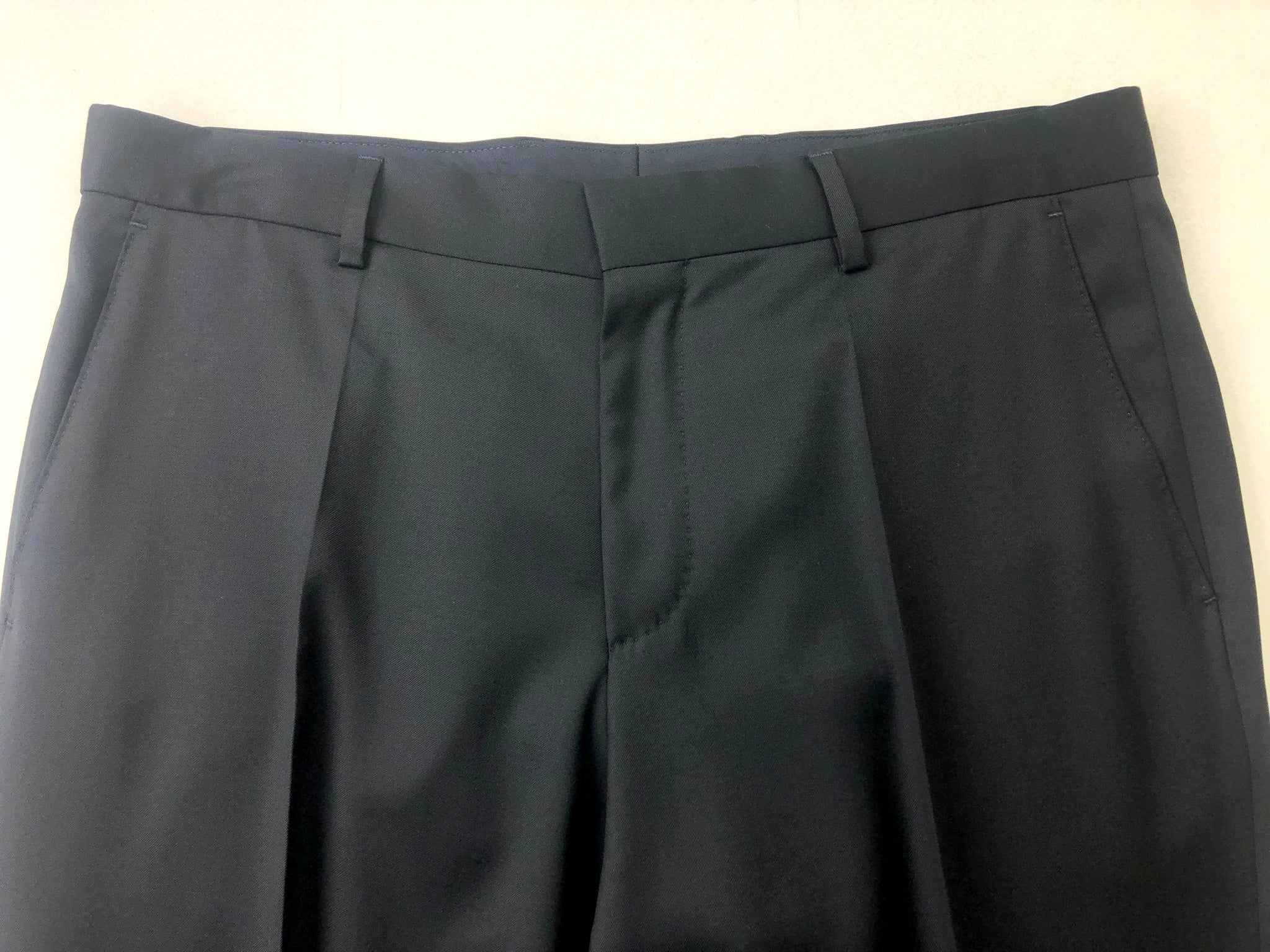 Hugo Boss Mens Slim fit 2 Piece Suit 42 L / 36 Waist Black Solid Stretch