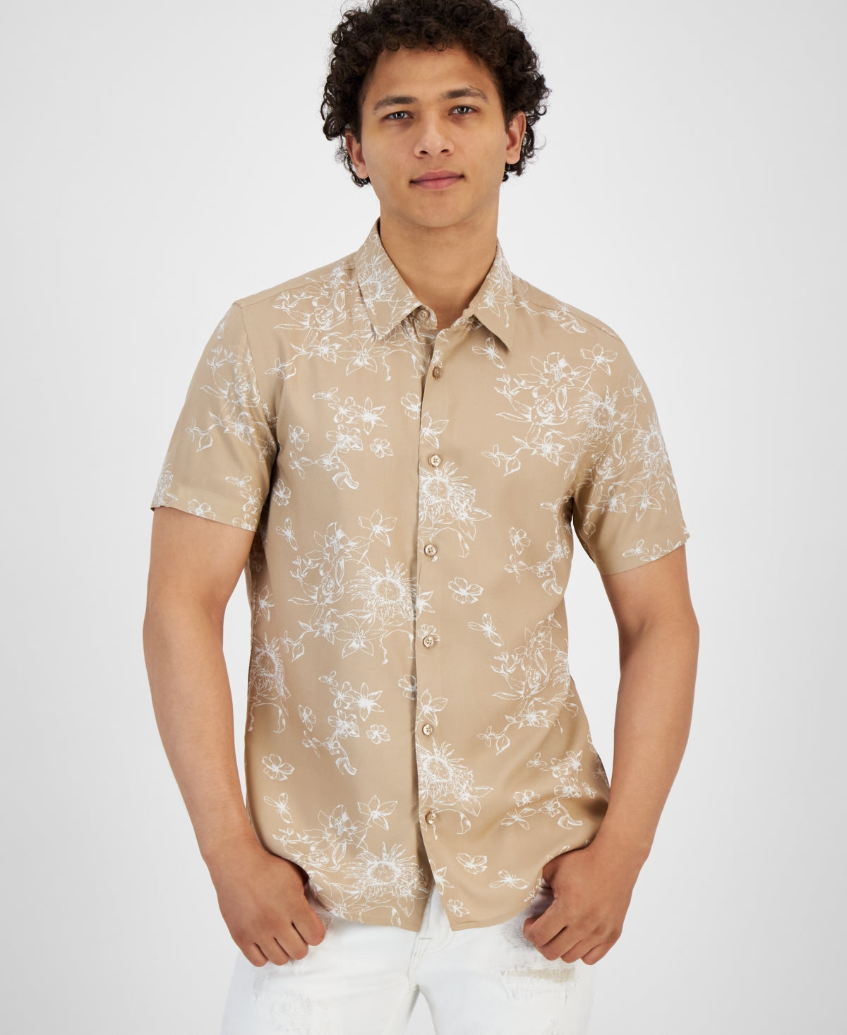 GUESS Men's Sienna Floral Short-Sleeve Button Down Shirt Neutral Sand Small