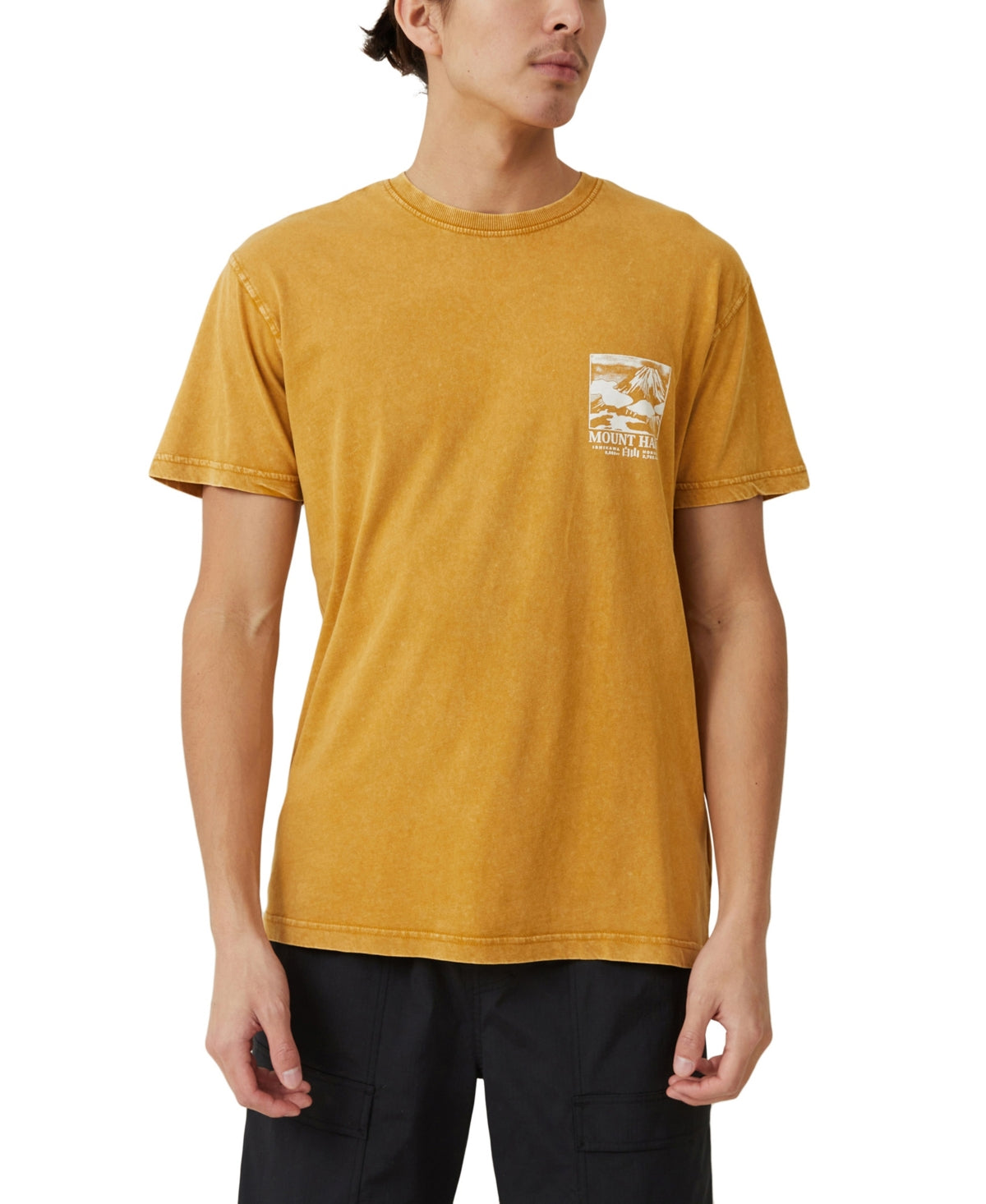 COTTON ON Mens Premium Mount Haku Logo Short Sleeve T Shirt Yellow Large