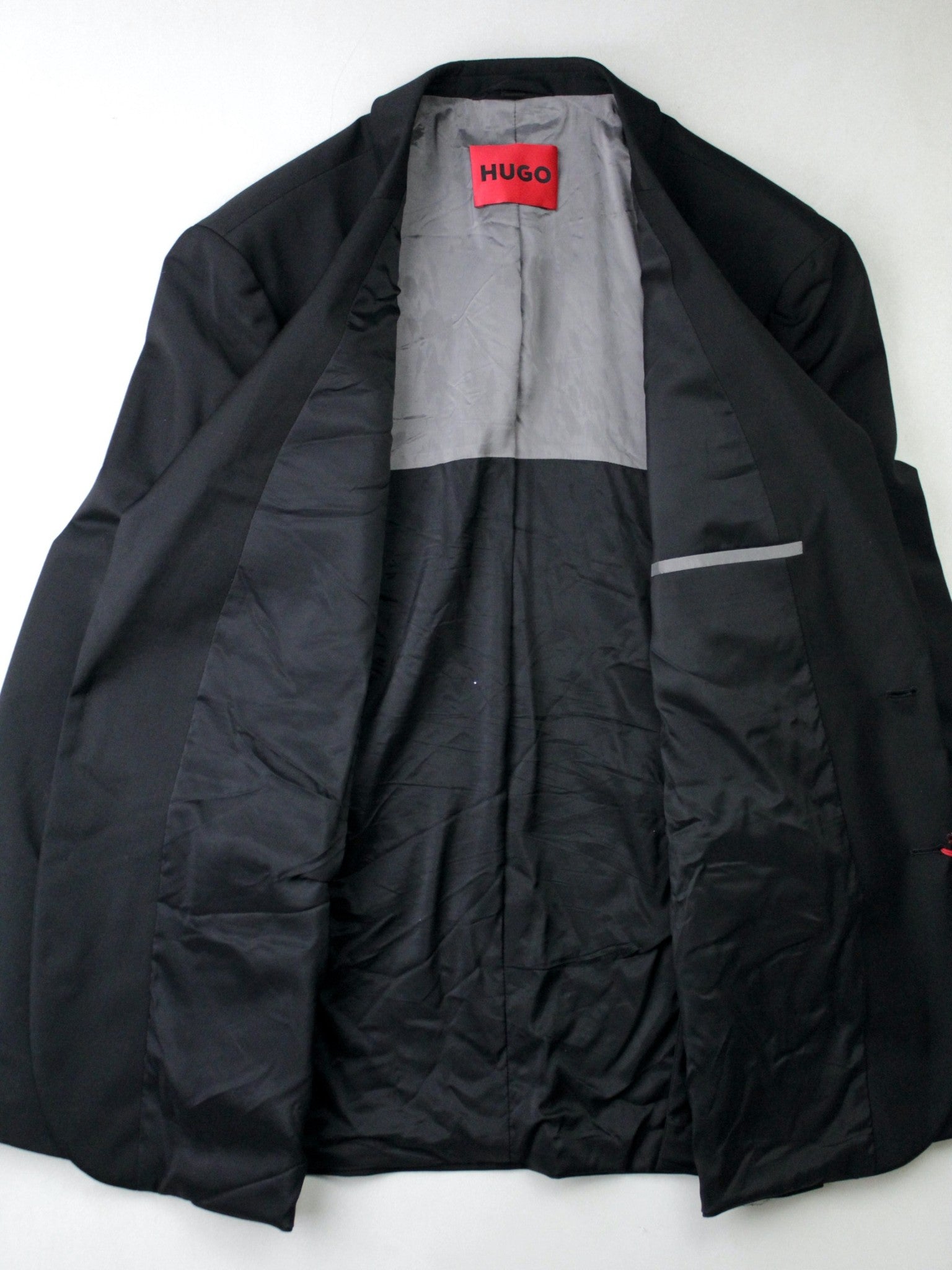 Hugo Boss Mens Modern fit Suit Jacket Blazer 44 L Black Solid