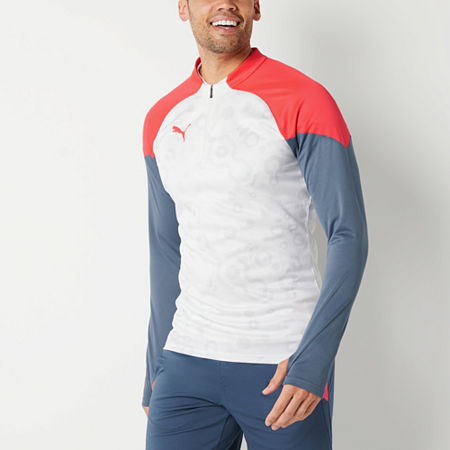 798758195-1.jpg