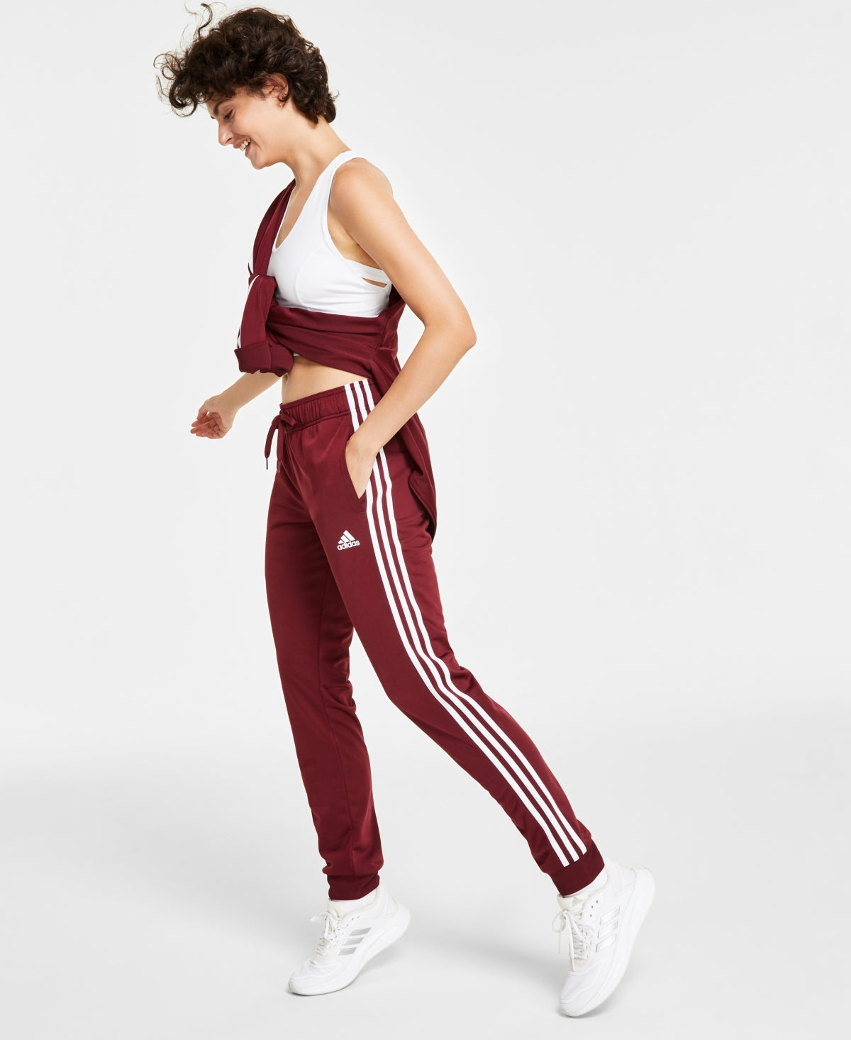 799026665-1.jpg