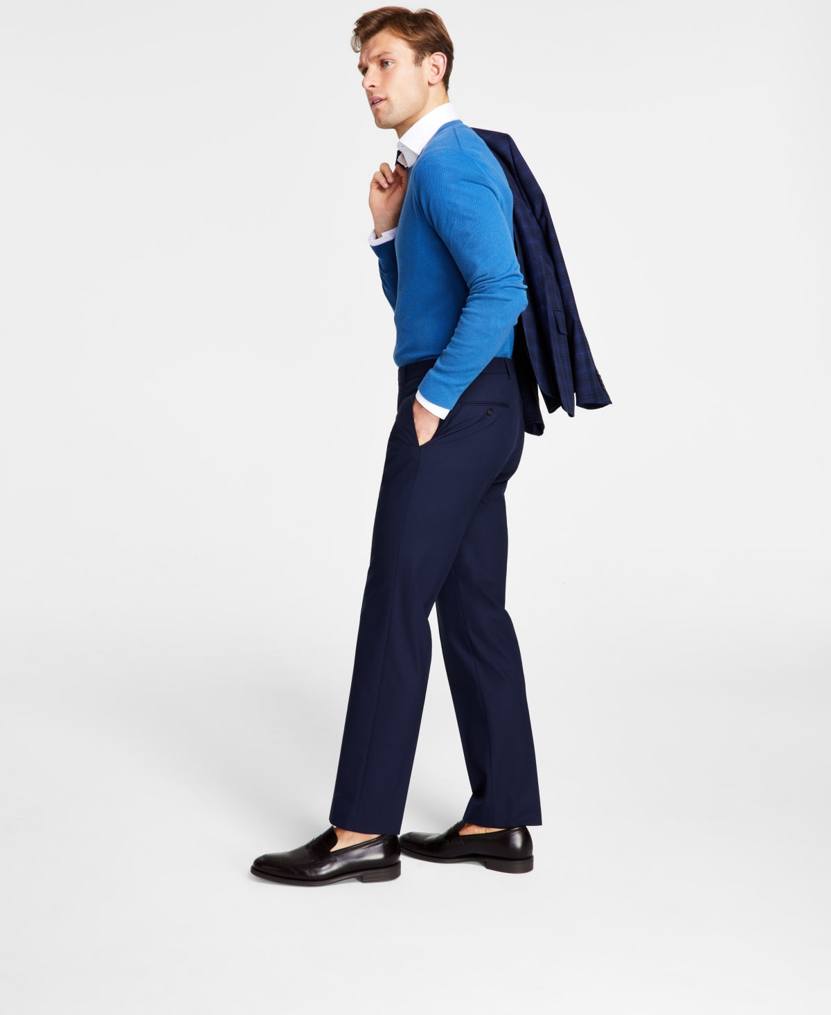 799173949-1.jpg