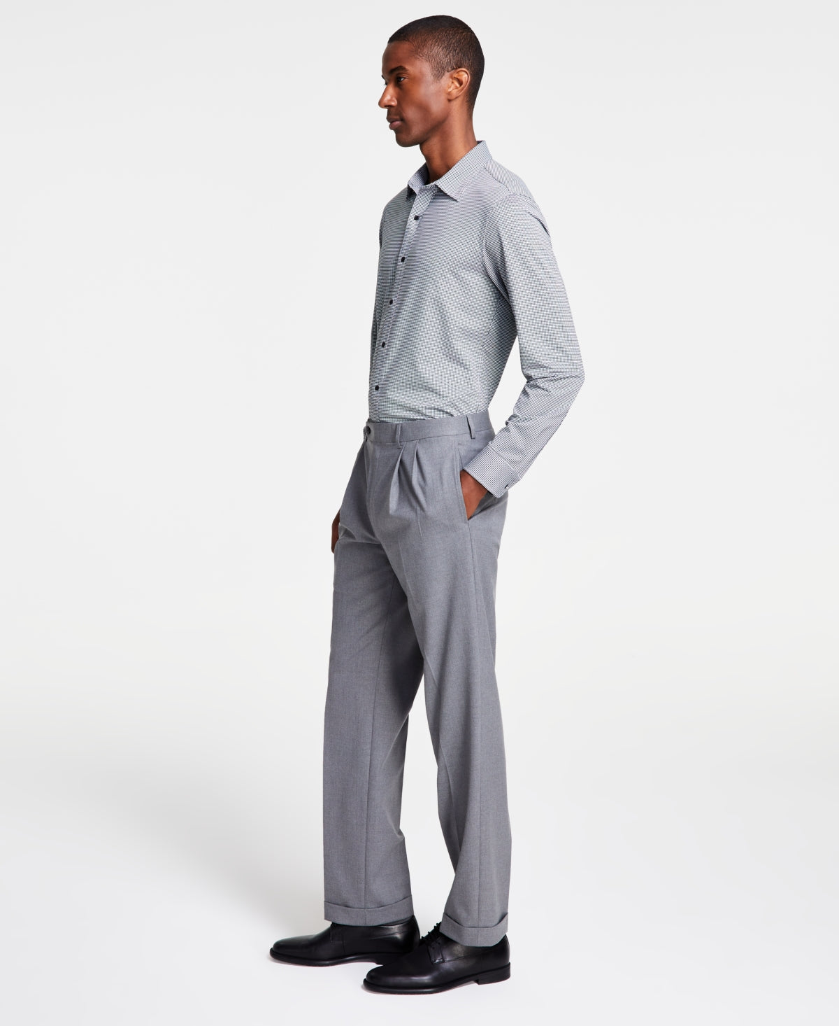 799175578-1.jpg