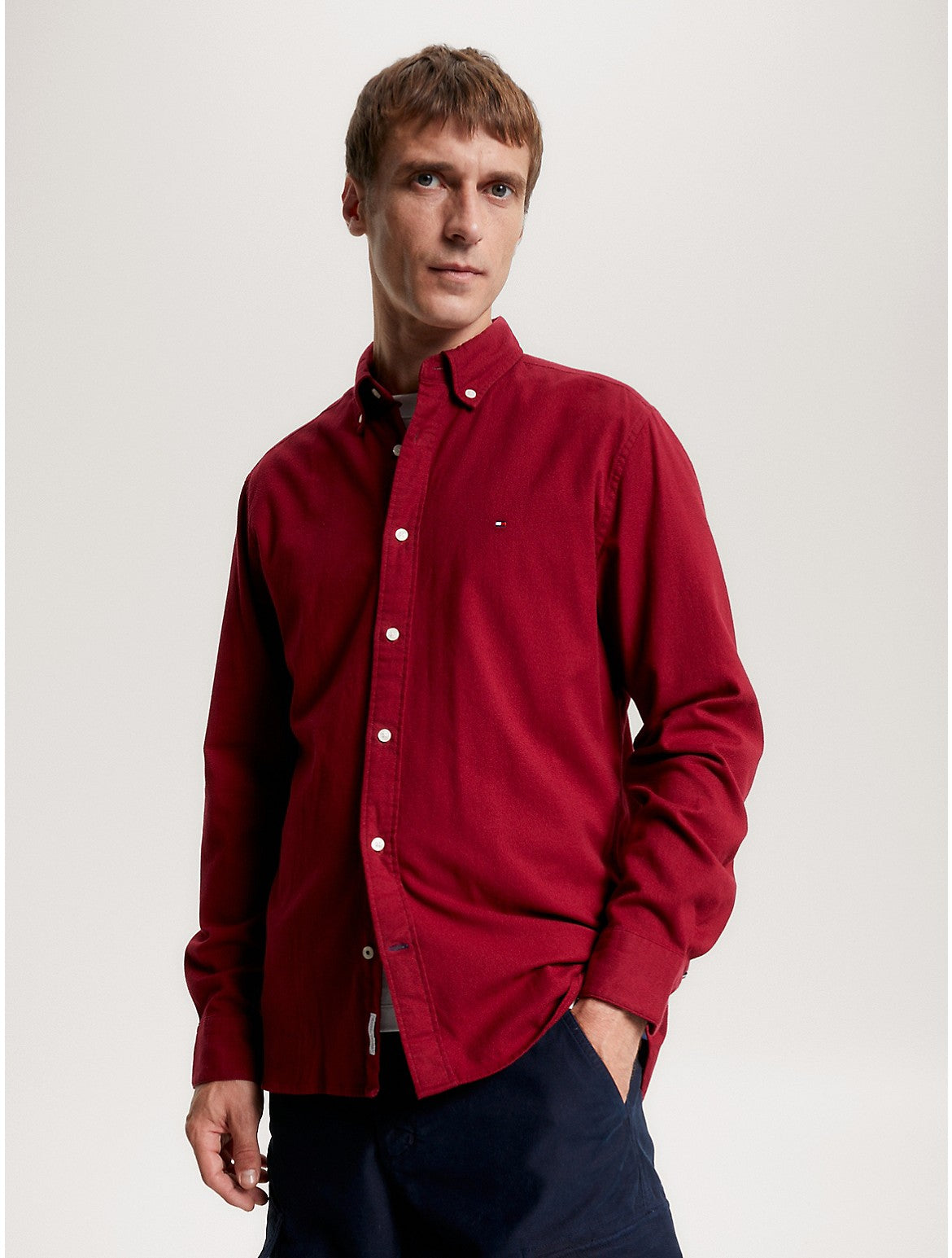 Tommy Hilfiger Mens Regular Fit Flex Button Down Shirt Rouge Medium