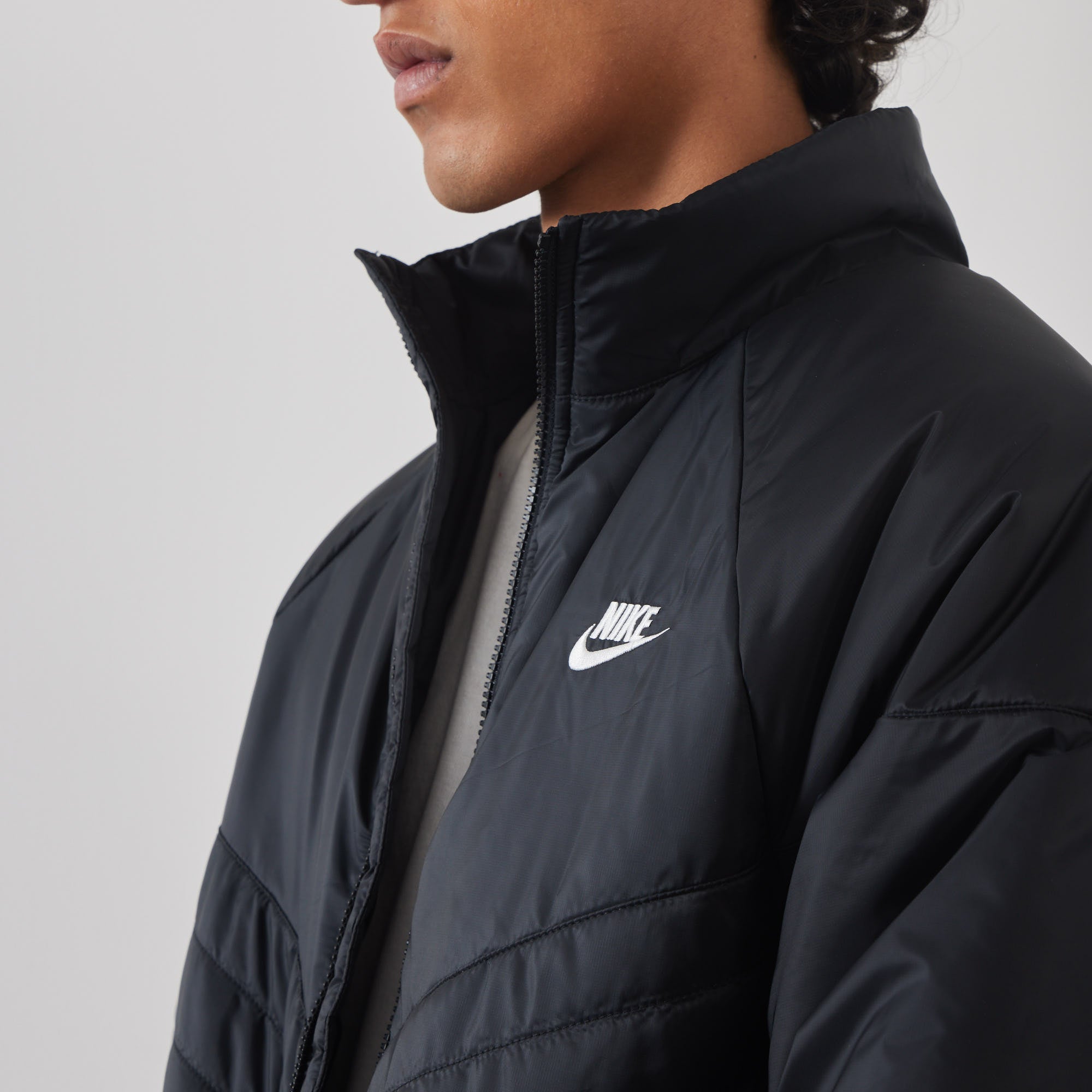 Nike Mens Thermore Fill Midweight Puffer Jacket Coat Black Small