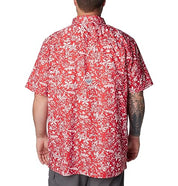 Columbia Mens Super Slack Tide Button Down Camp Shirt Red Kona Small