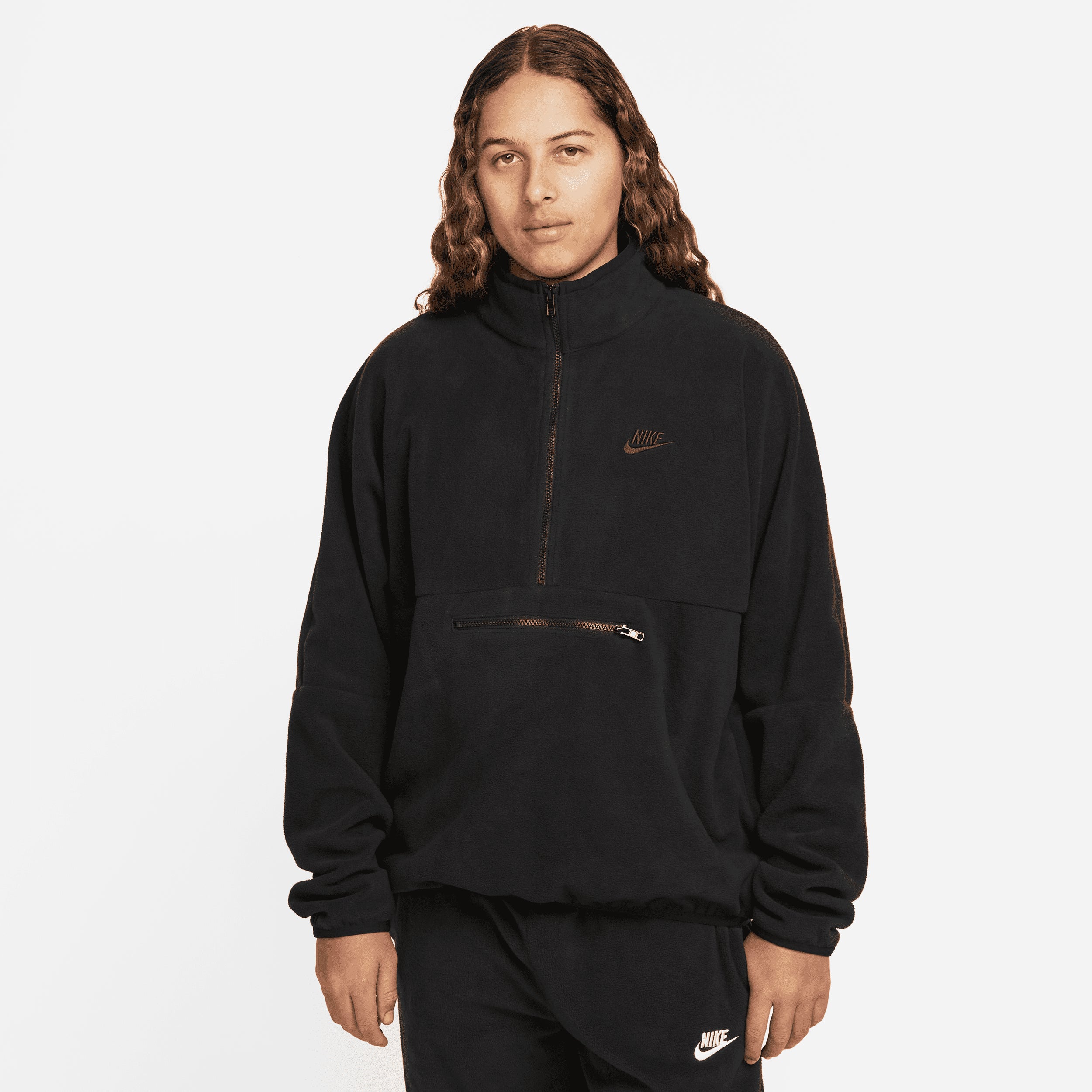 800770192-1.jpg