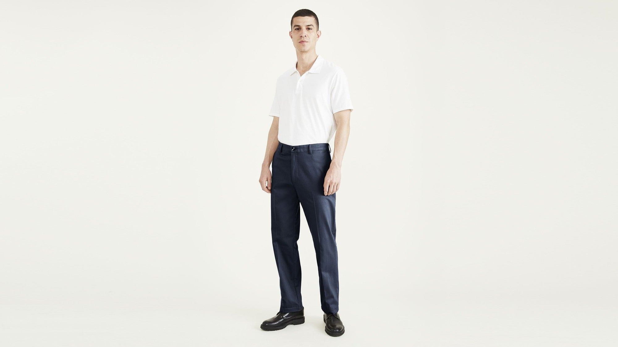 DOCKERS Mens Classic fit Casual Khaki Pants 46 / 32 Blue Solid